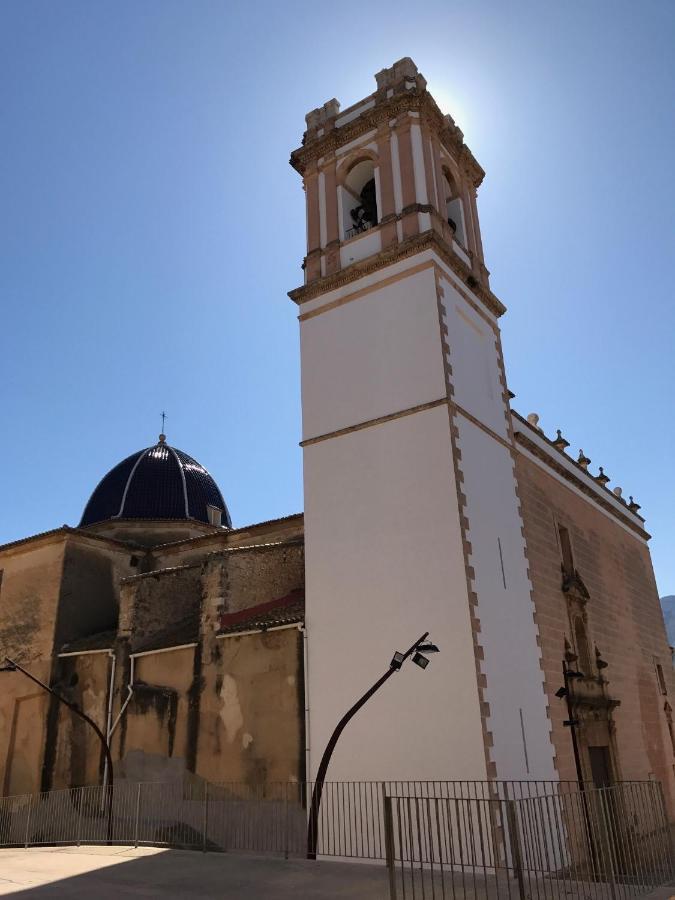 Estudios Ramon Llull Dénia Exterior foto